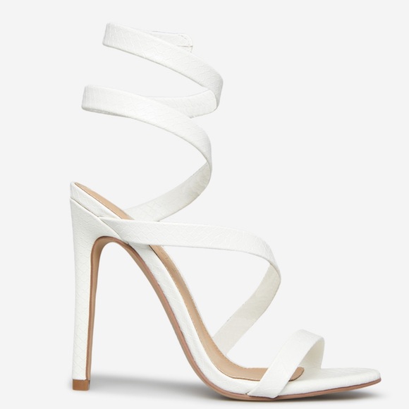 Wraparound Heels - Picture 3 of 3